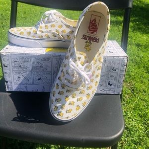 Vans X Peanuts Woodstock Collab